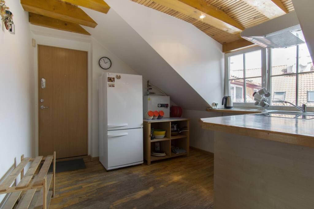 Private Sauna & 4 Bedrooms Old Town Rooftop Apartment Vilnius Bagian luar foto